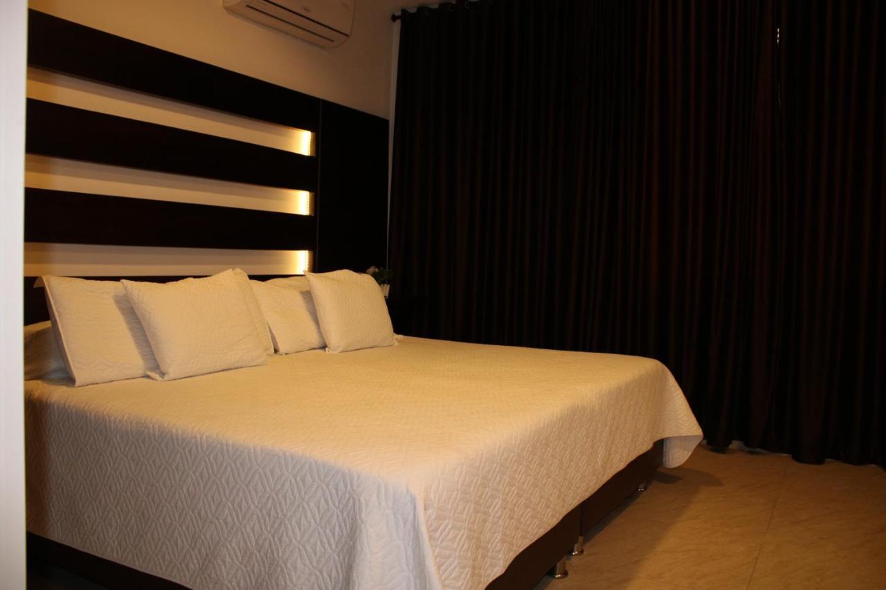 Hotel Marialu Ocaña Zewnętrze zdjęcie