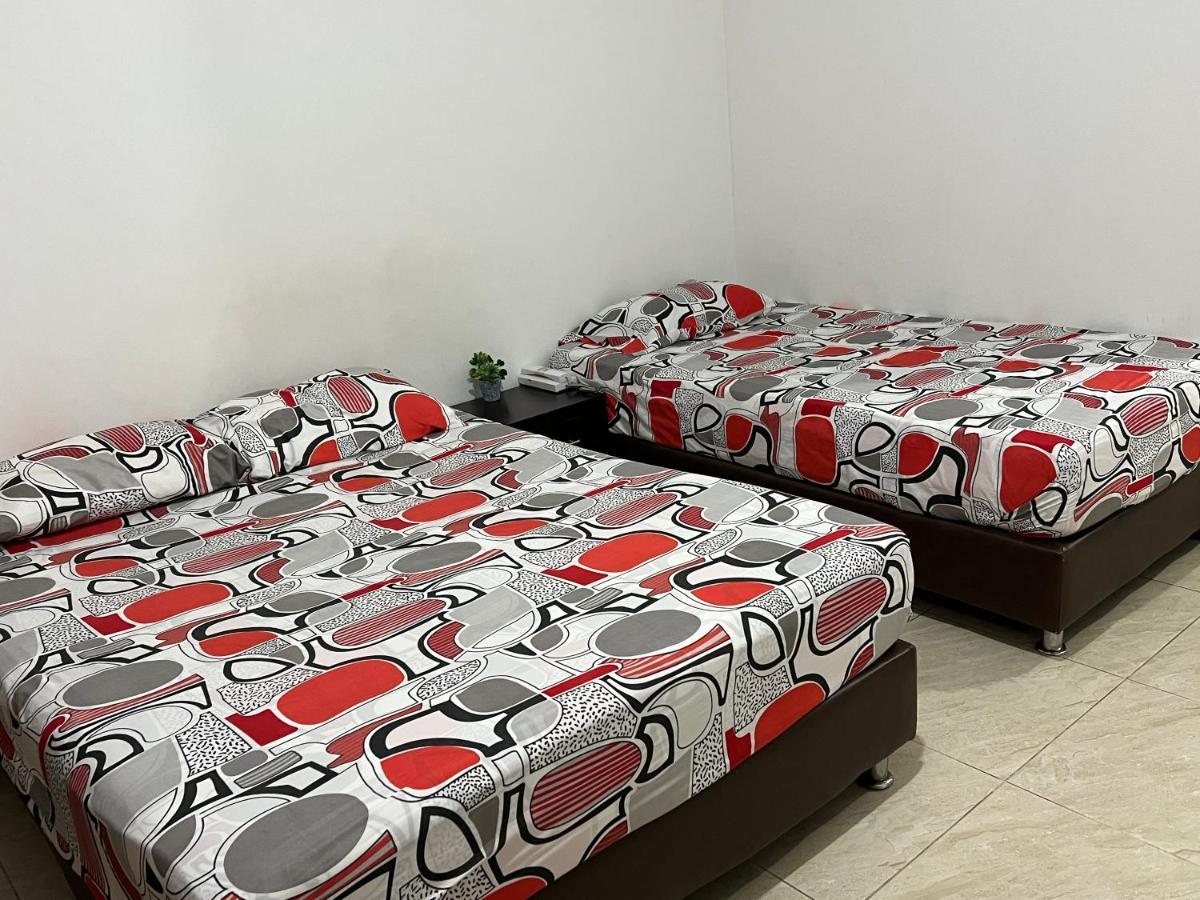 Hotel Marialu Ocaña Zewnętrze zdjęcie