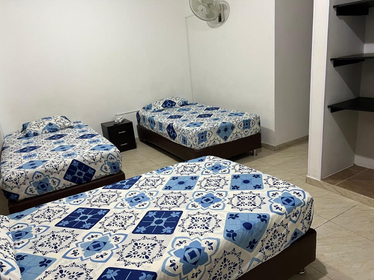 Hotel Marialu Ocaña Zewnętrze zdjęcie