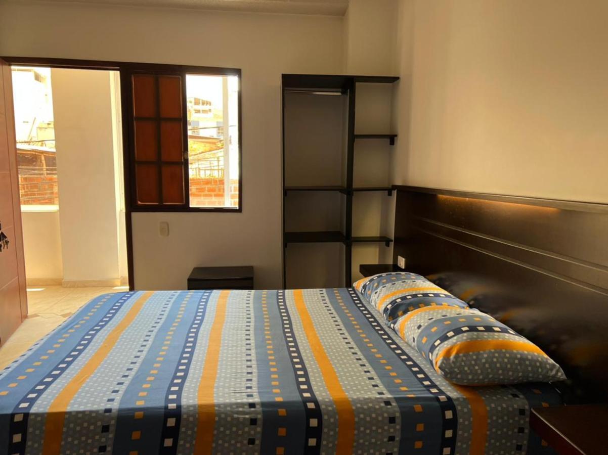 Hotel Marialu Ocaña Zewnętrze zdjęcie