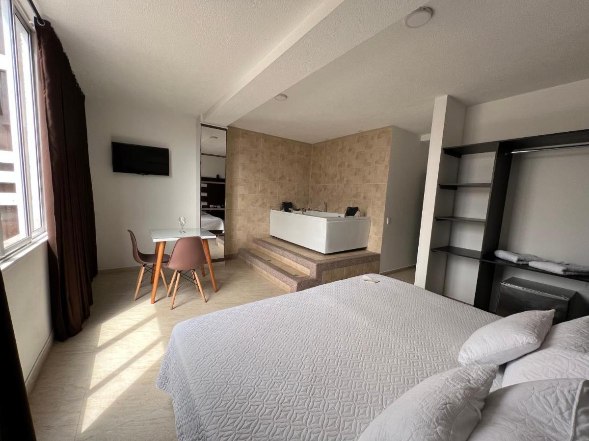 Hotel Marialu Ocaña Zewnętrze zdjęcie