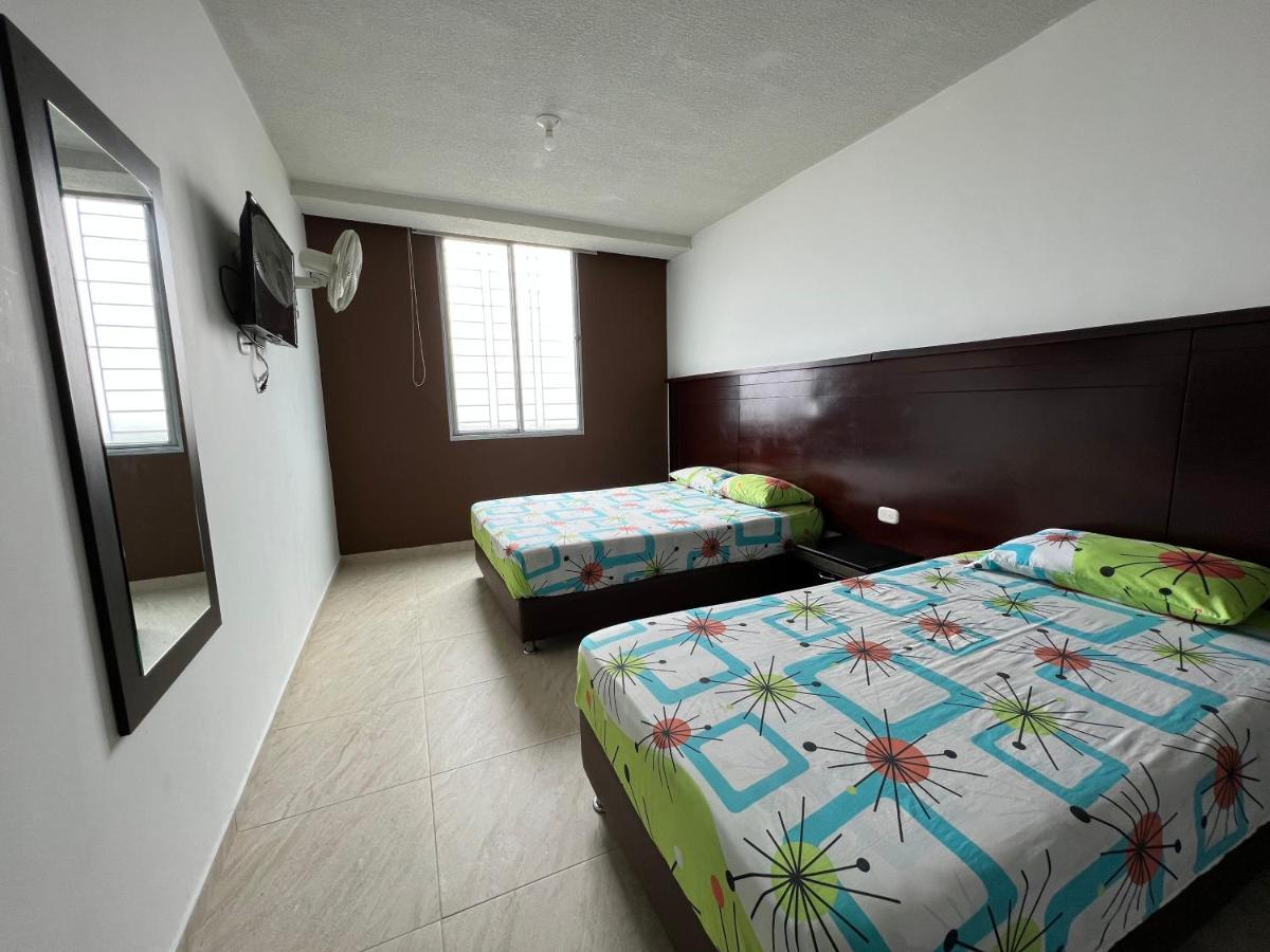 Hotel Marialu Ocaña Zewnętrze zdjęcie